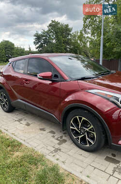 Внедорожник / Кроссовер Toyota C-HR EV 2019 в 