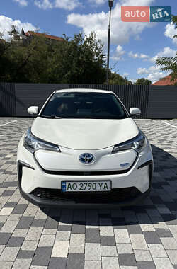 Внедорожник / Кроссовер Toyota C-HR EV 2020 в Мукачево