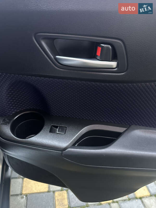 Позашляховик / Кросовер Toyota C-HR EV 2021 в Києві