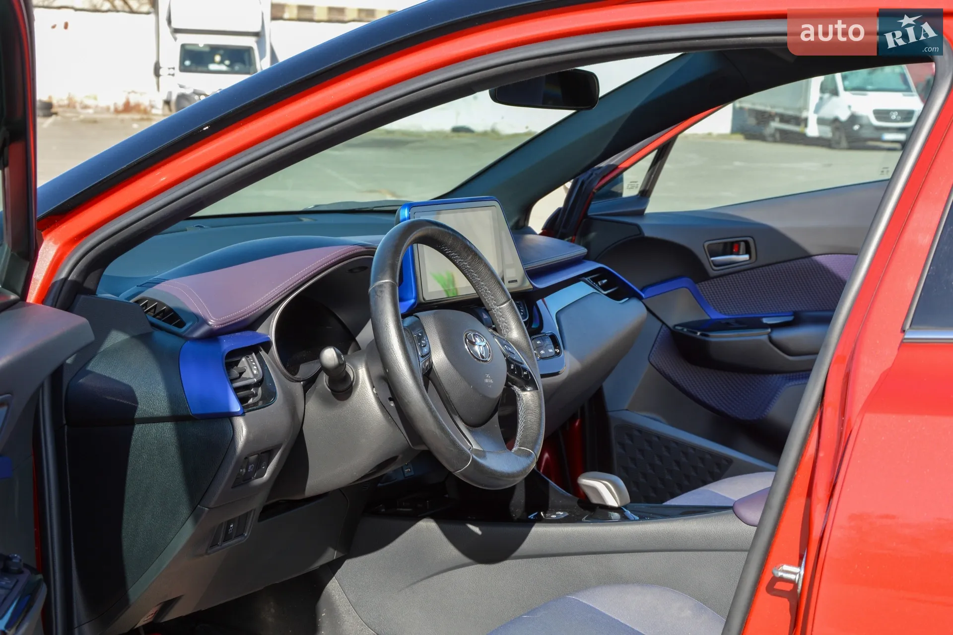 2020 Toyota C-HR - мініатюра 12