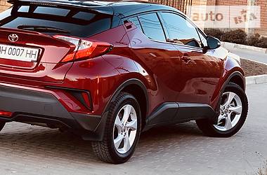 Внедорожник / Кроссовер Toyota C-HR 2019 в Одессе