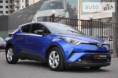 Внедорожник / Кроссовер Toyota C-HR 2018 в Одессе