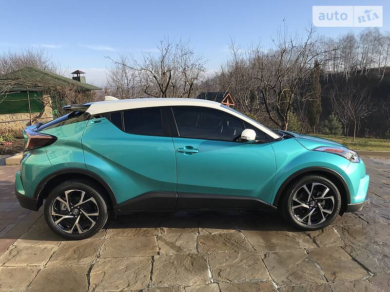 Хетчбек Toyota C-HR 2018 в Тернополі фото 8 Хетчбек Toyota C-HR 2018 в Тернополі