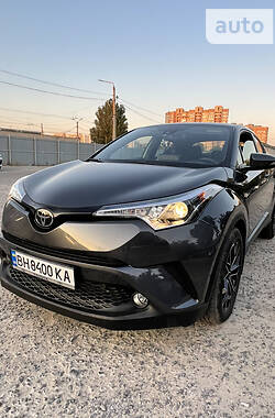 Auto Ria Kupit Serye Avto Tojota S Hr Prodazha Toyota C Hr Serogo Cveta