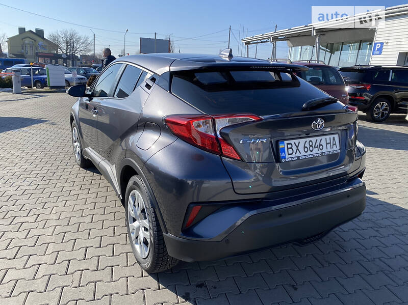 Позашляховик / Кросовер Toyota C-HR 2021 в Хмельницькому фото 6 Позашляховик / Кросовер Toyota C-HR 2021 в Хмельницькому