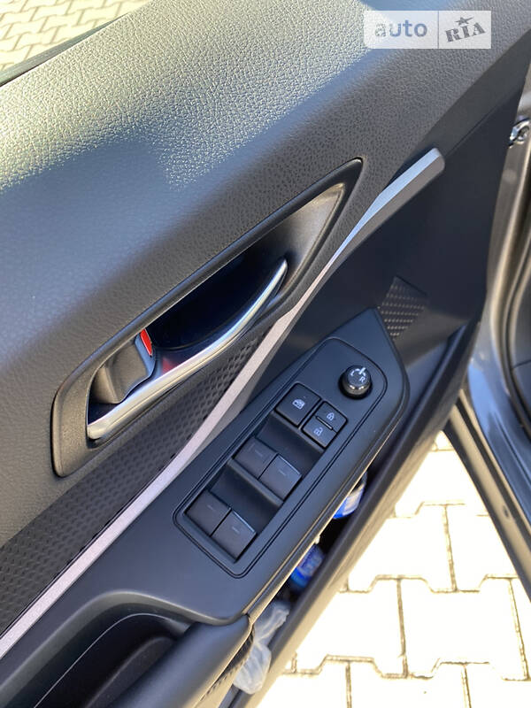 Позашляховик / Кросовер Toyota C-HR 2021 в Хмельницькому фото 29 Позашляховик / Кросовер Toyota C-HR 2021 в Хмельницькому