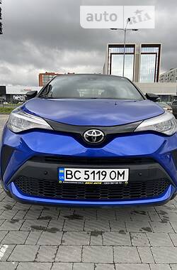 Внедорожник / Кроссовер Toyota C-HR 2020 в Львове