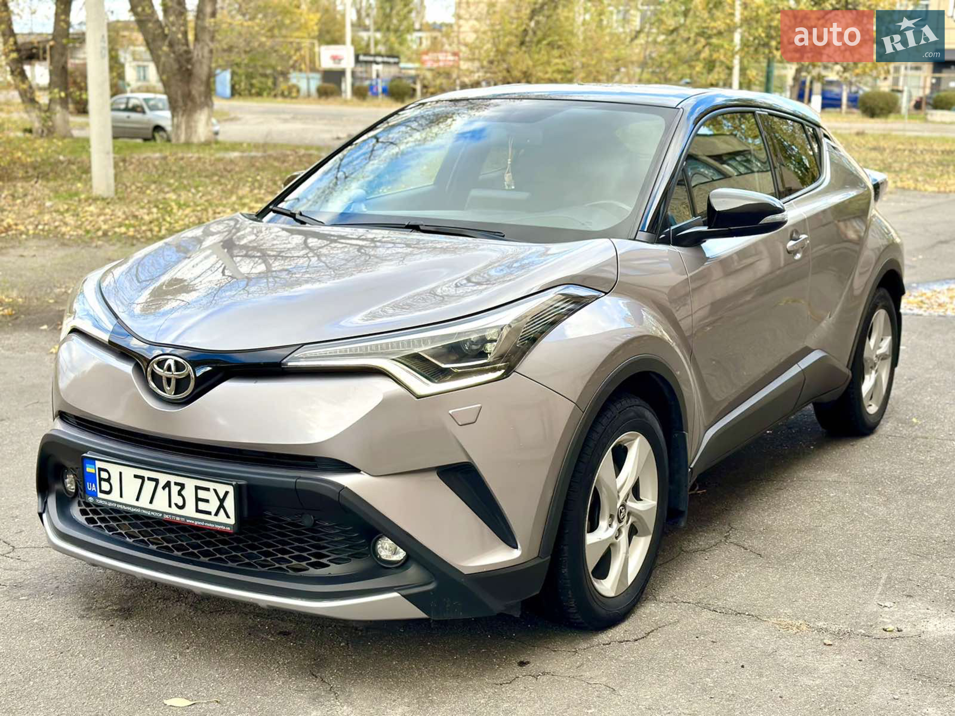 2016 Toyota C-HR - мініатюра 5