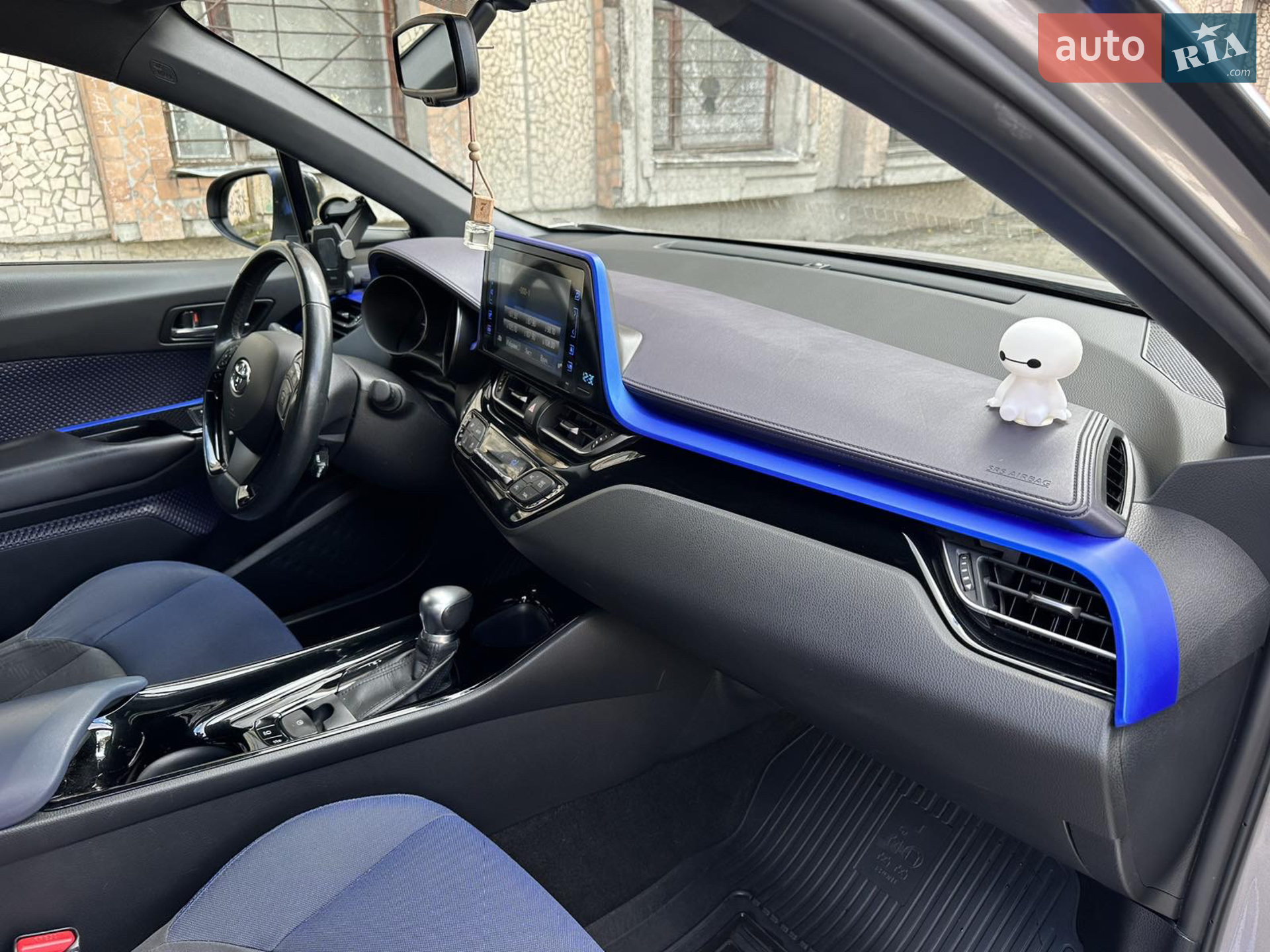 2016 Toyota C-HR - мініатюра 30