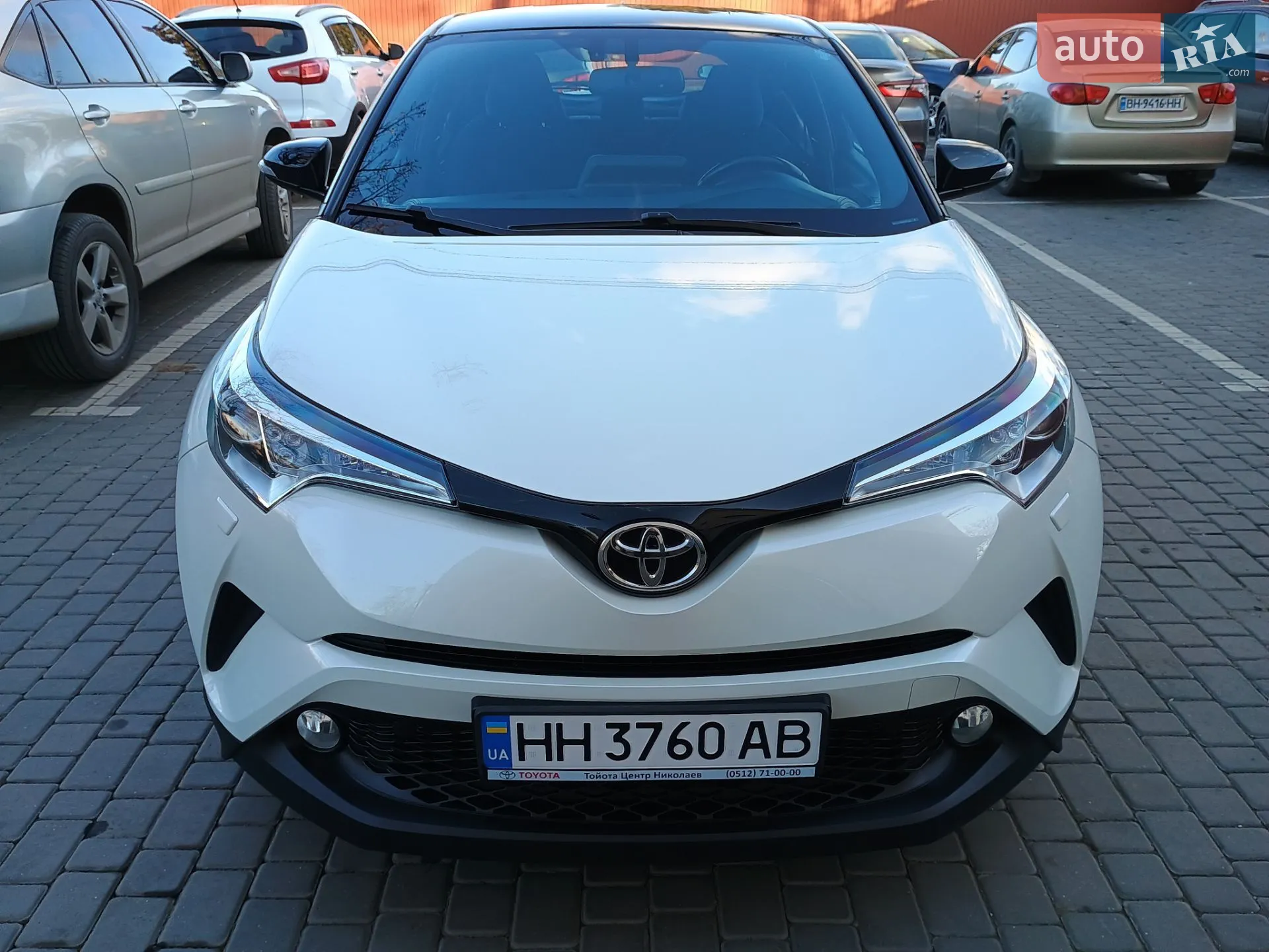 2016 Toyota C-HR - мініатюра 2