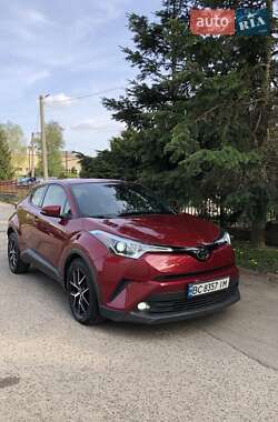 Внедорожник / Кроссовер Toyota C-HR 2019 в 