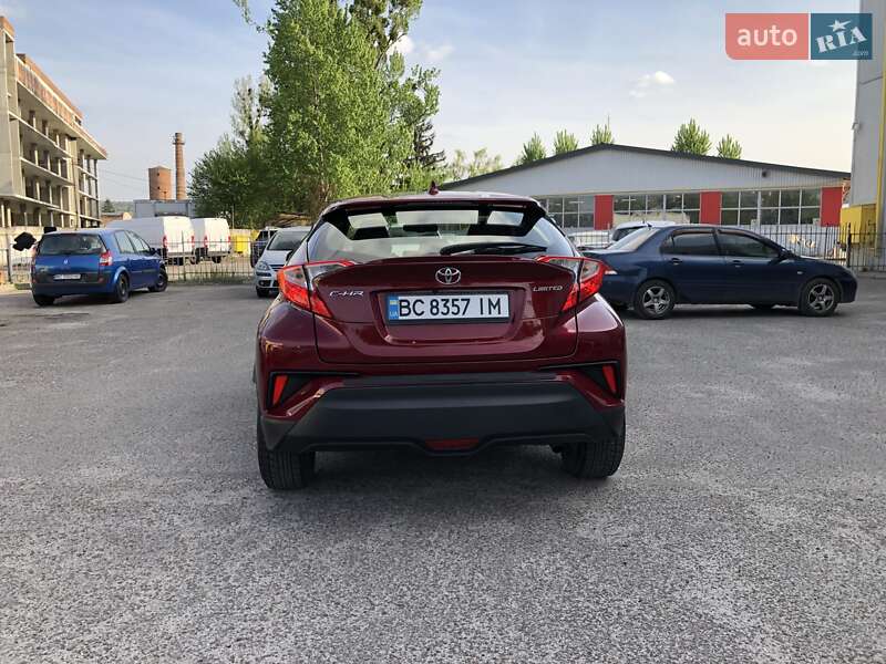 Позашляховик / Кросовер Toyota C-HR 2019 в Львові