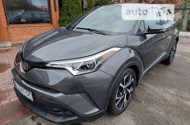 Позашляховик / Кросовер Toyota C-HR 2017 в Одесі