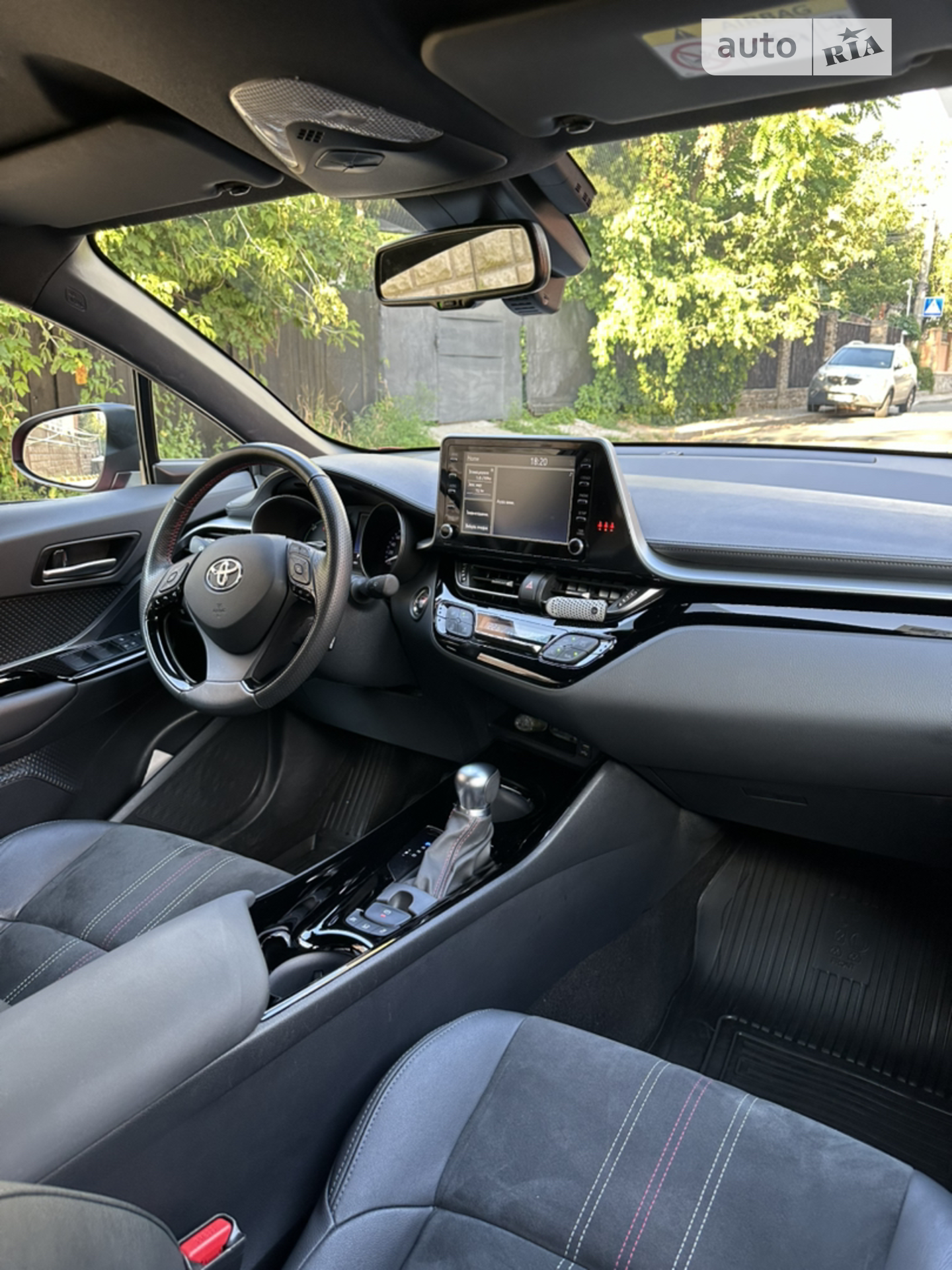 2022 Toyota C-HR - мініатюра 13