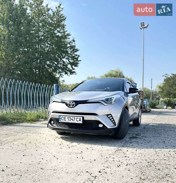 Внедорожник / Кроссовер Toyota C-HR 2016 в Черновцах фото 2 Внедорожник / Кроссовер Toyota C-HR 2016 в Черновцах