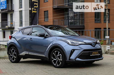 Внедорожник / Кроссовер Toyota C-HR 2020 в Львове