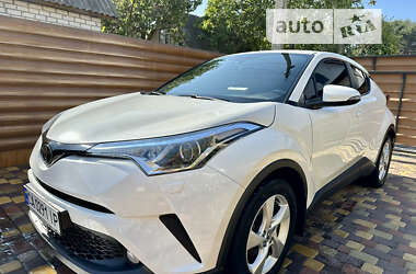 Позашляховик / Кросовер Toyota C-HR 2019 в Черкасах