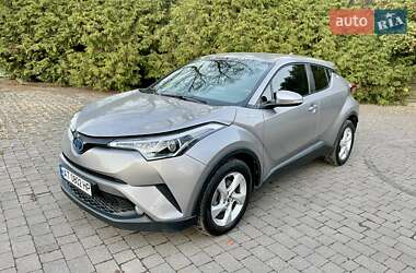 Позашляховик / Кросовер Toyota C-HR 2017 в Калуші