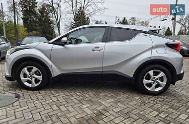 Внедорожник / Кроссовер Toyota C-HR 2019 в Сумах