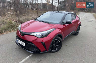 Внедорожник / Кроссовер Toyota C-HR 2022 в Киеве