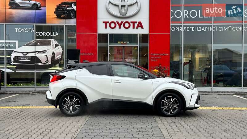 Внедорожник / Кроссовер Toyota C-HR 2020 в Ивано-Франковске