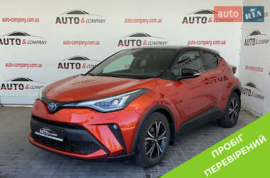 Позашляховик / Кросовер Toyota C-HR 2019 в Львові