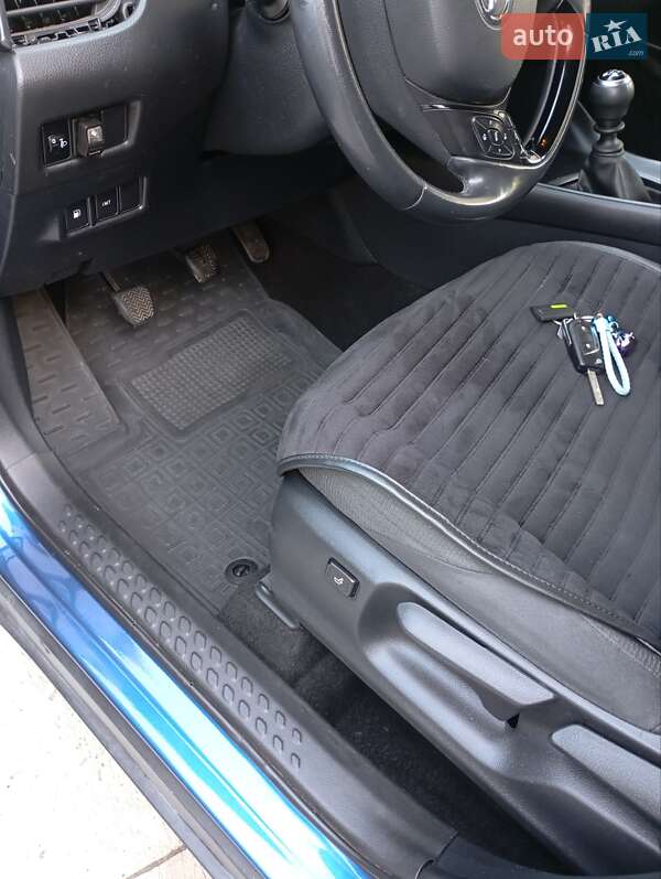 Позашляховик / Кросовер Toyota C-HR 2018 в Івано-Франківську