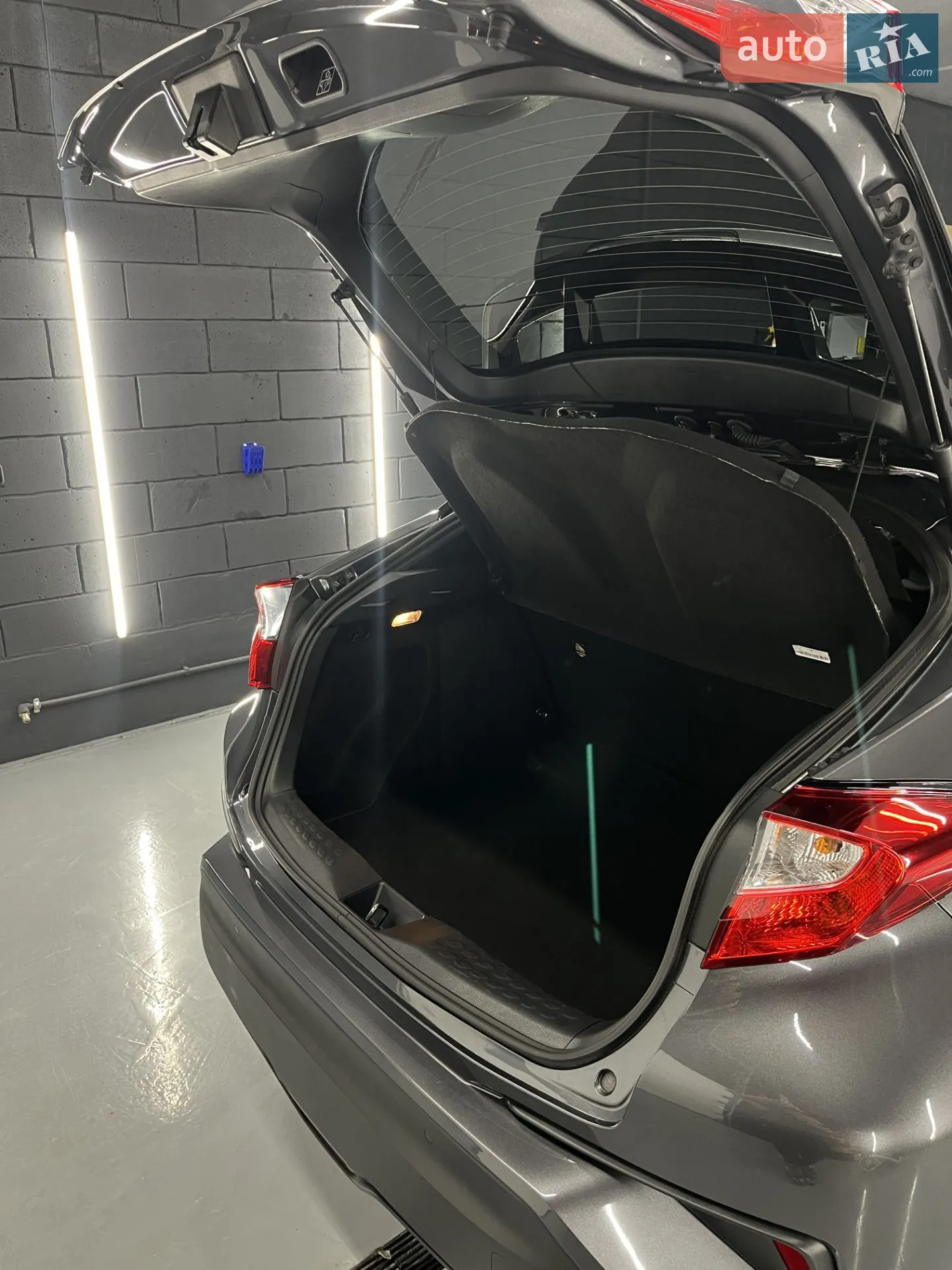 2019 Toyota C-HR - мініатюра 7