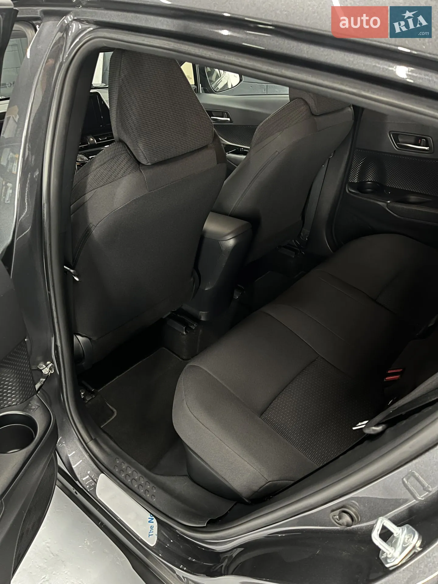 2019 Toyota C-HR - мініатюра 10