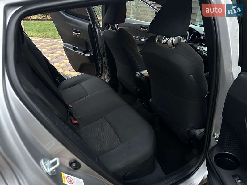 Позашляховик / Кросовер Toyota C-HR 2017 в Києві