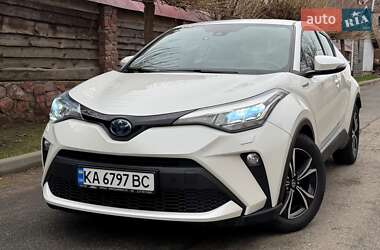 Позашляховик / Кросовер Toyota C-HR 2020 в Києві