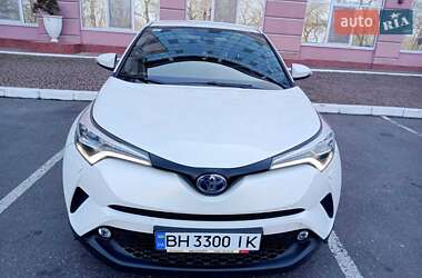 Позашляховик / Кросовер Toyota C-HR 2019 в Одесі