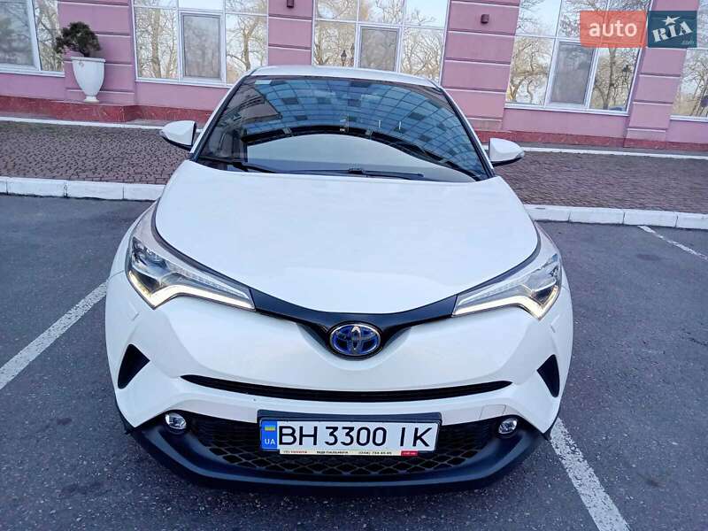 Позашляховик / Кросовер Toyota C-HR 2019 в Одесі
