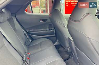 Внедорожник / Кроссовер Toyota C-HR 2023 в 