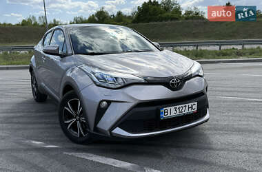 Позашляховик / Кросовер Toyota C-HR 2021 в Полтаві