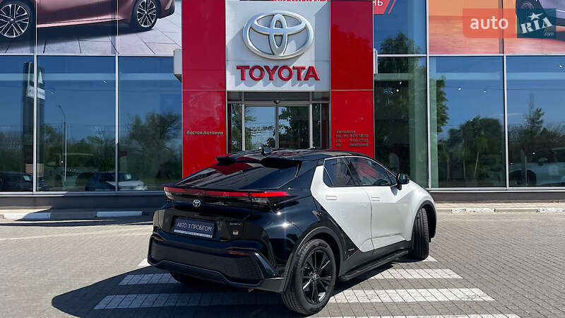 Внедорожник / Кроссовер Toyota C-HR 2023 в Запорожье