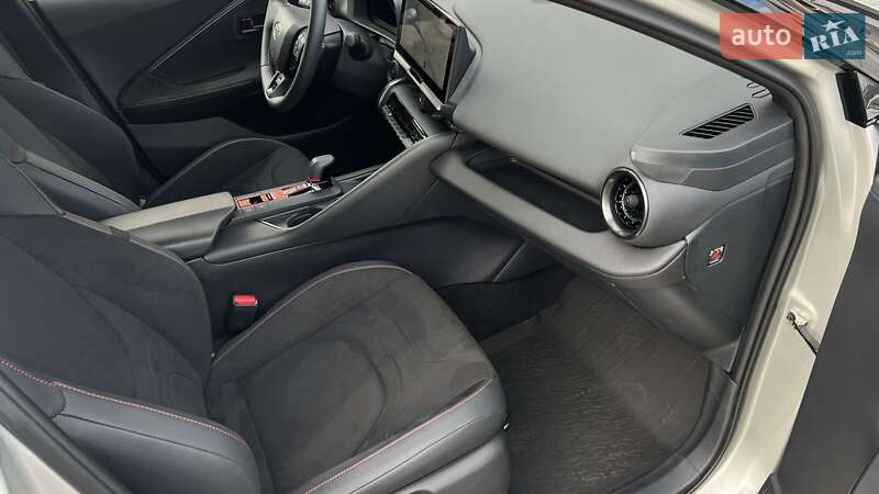 Внедорожник / Кроссовер Toyota C-HR 2023 в Кременчуге