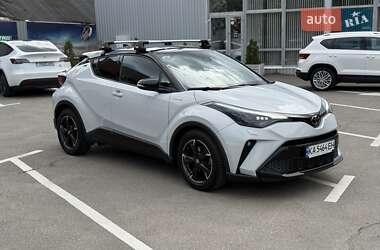 Позашляховик / Кросовер Toyota C-HR 2021 в Києві
