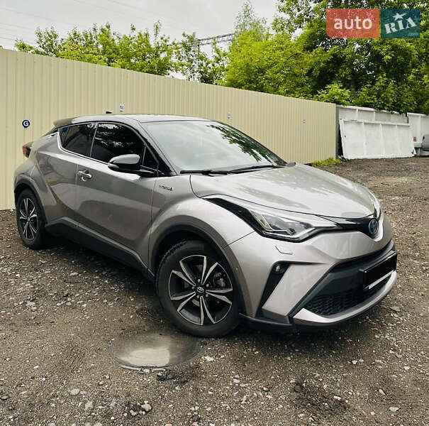 Toyota C-HR 2021