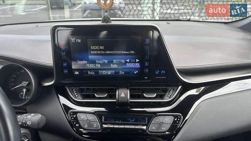 Внедорожник / Кроссовер Toyota C-HR 2019 в Киеве