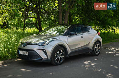 Внедорожник / Кроссовер Toyota C-HR 2019 в Киеве