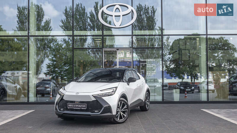 Toyota C-HR 2024
