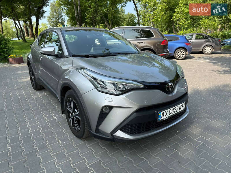 Toyota C-HR 2021