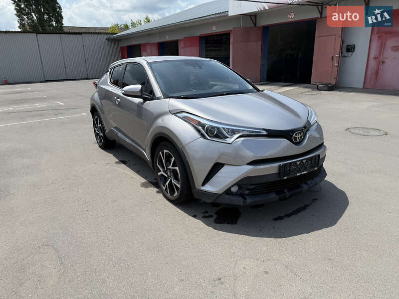 Toyota C-HR 2017