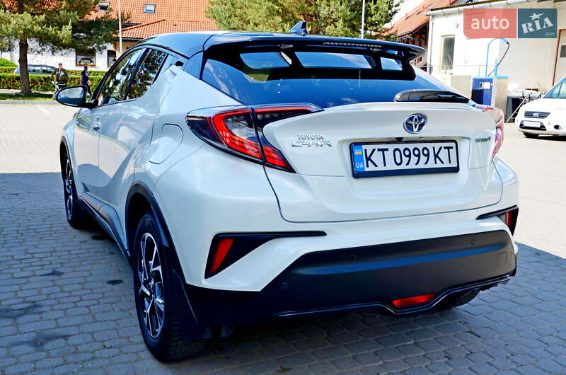 Внедорожник / Кроссовер Toyota C-HR 2018 в Ивано-Франковске