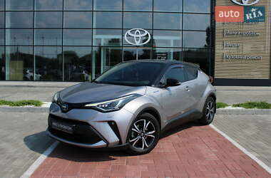 Внедорожник / Кроссовер Toyota C-HR 2020 в Черкассах