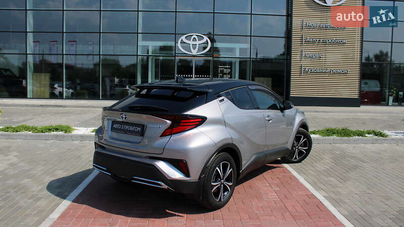 Позашляховик / Кросовер Toyota C-HR 2020 в Черкасах