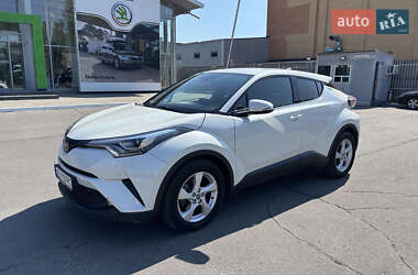 Внедорожник / Кроссовер Toyota C-HR 2019 в Днепре