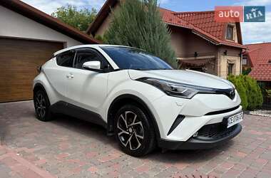 Внедорожник / Кроссовер Toyota C-HR 2018 в Черновцах
