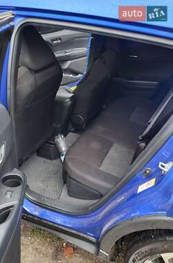 Внедорожник / Кроссовер Toyota C-HR 2018 в Близнюках